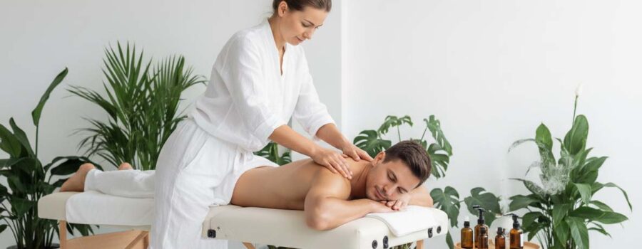 Thai Deep Tissue Oil Massage